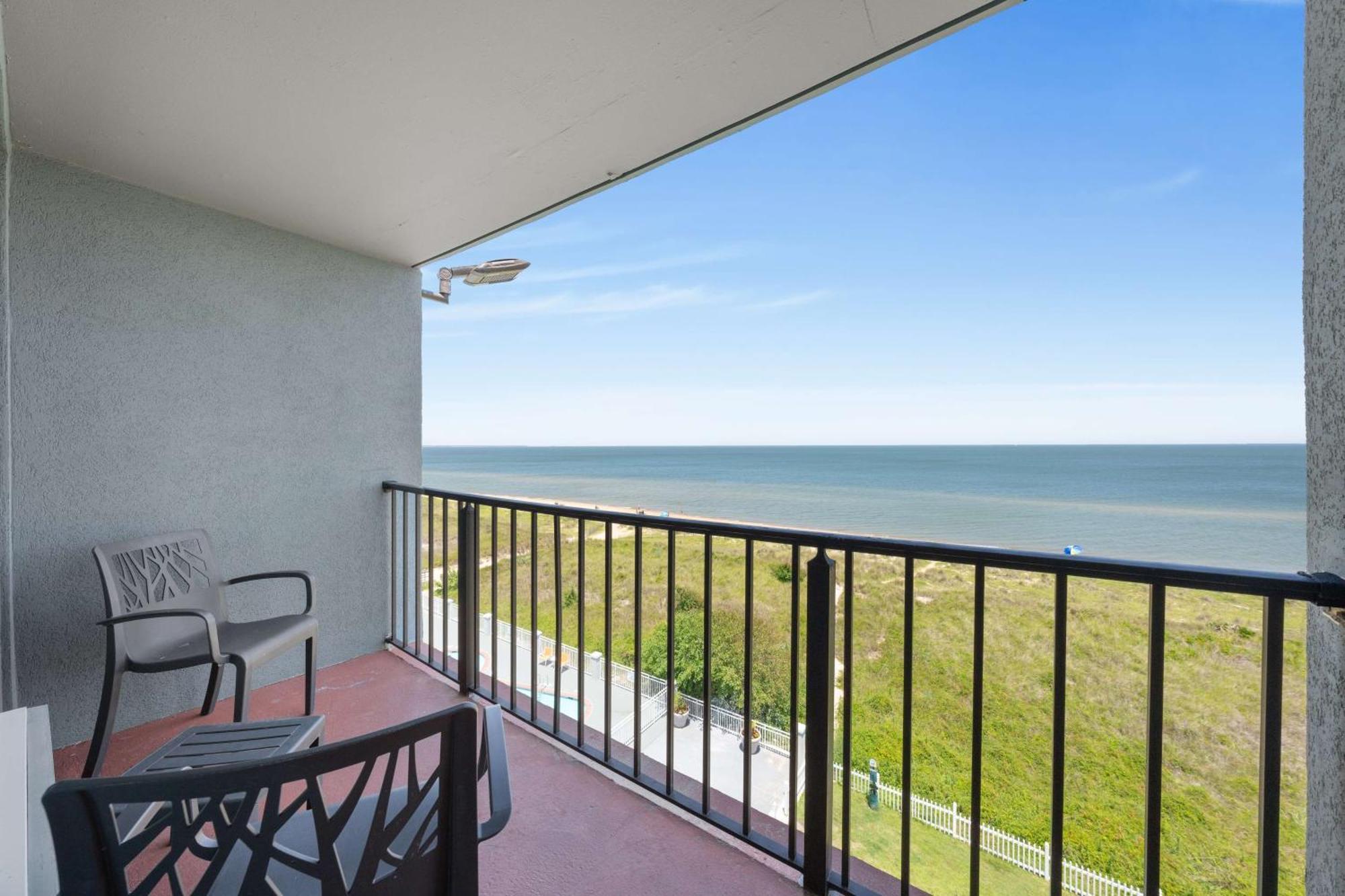 Best Western Plus Holiday Sands Inn & Suites Norfolk Eksteriør billede